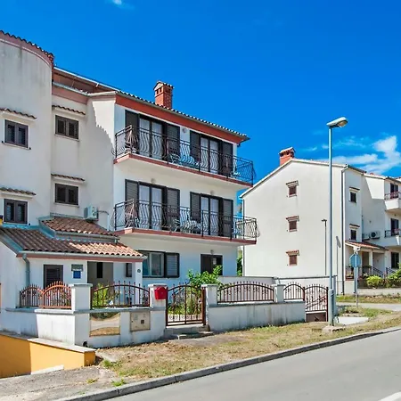 Isabella Apartment *