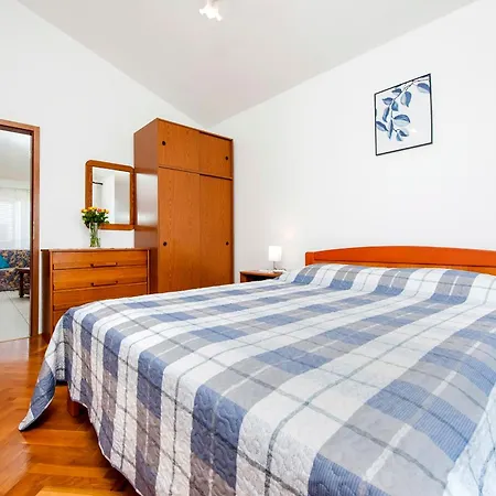 Apartment Isabella